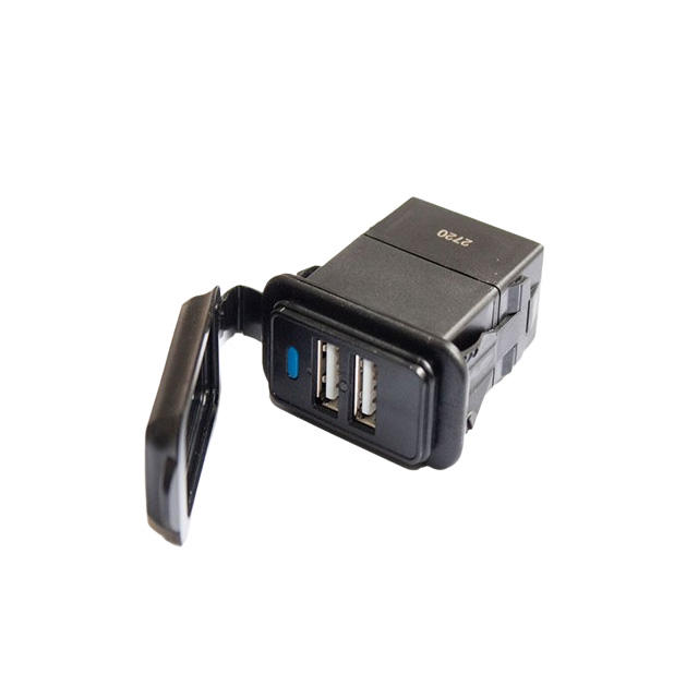 BATT CHG USB AUTO ADAPT 5V 2.4A