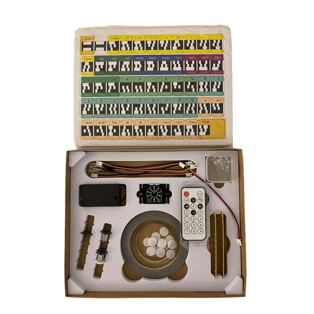 SCREENLESS CODING KIT FOR 5-9 YO