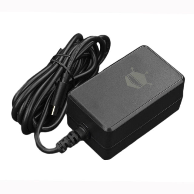 TYPE-C UNIVERSAL POWER ADAPTER (