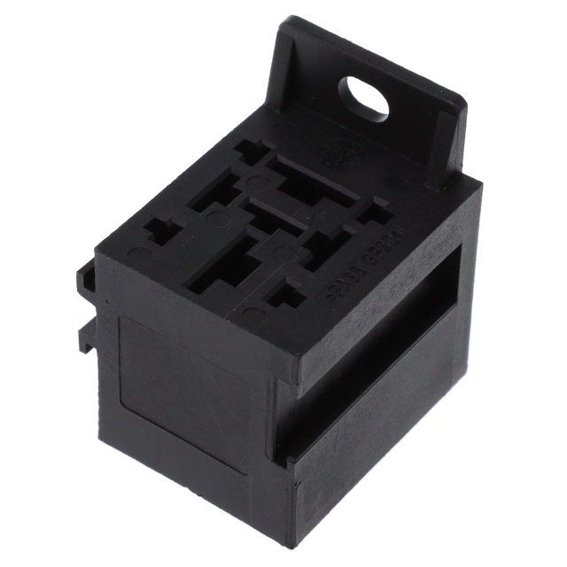 RELAY SOCKET 70A