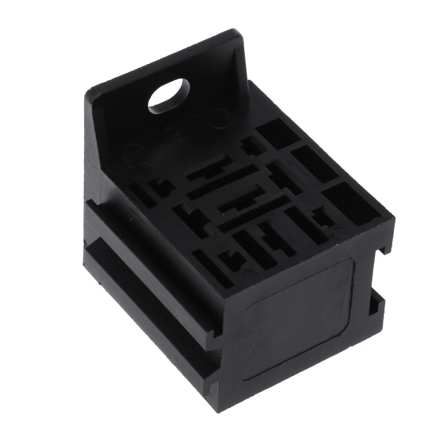 RELAY SOCKET 40A