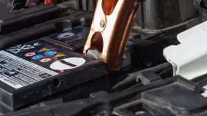 O que faz Super Capacitor Jump Starters a melhor escolha para emergências na estrada
