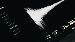 What Is an Electronic Resonator and How Does It Work