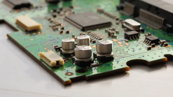 Capacitor